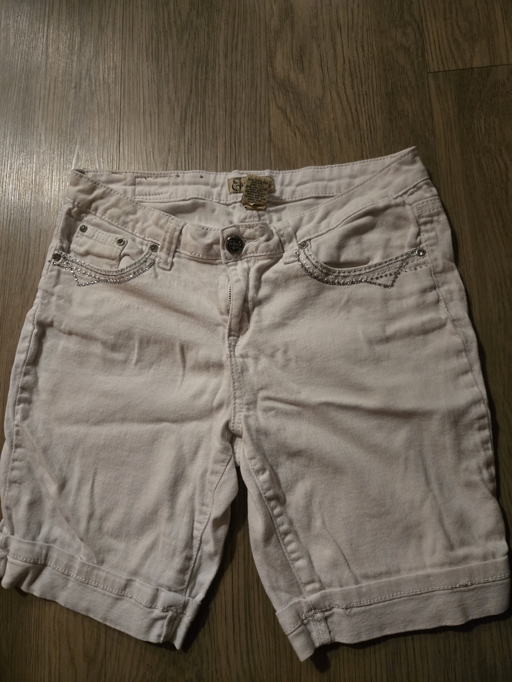 Vintage 2000s Y2K white denim Bermuda shorts from Earl Jean